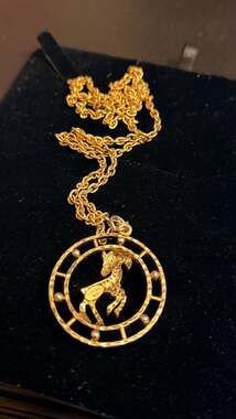 Vintage Celebrity N.Y. Aries Zodiac Pendant Necklace